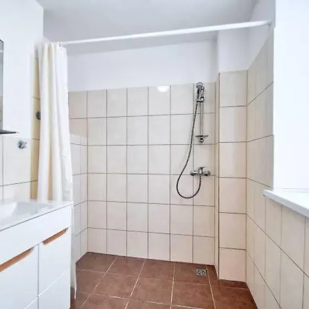 Alda-pokoje Gościnne Nad Morzem *