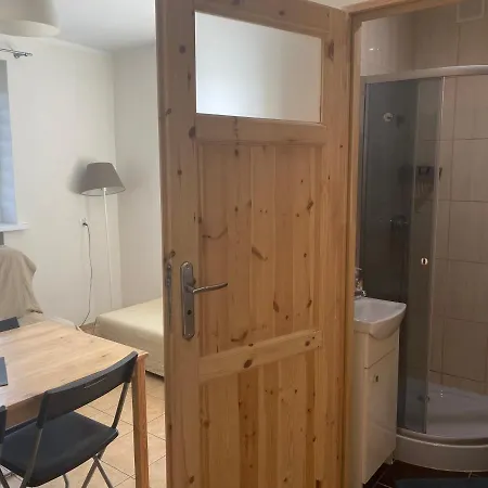 Alda-pokoje Gościnne Nad Morzem Habitación en casa particular Dziwnów