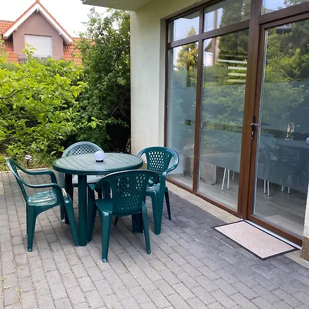 Alda-pokoje Goscinne Nad Morzem בית אירוח *