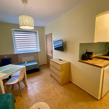 Alda-pokoje Gościnne Nad Morzem Habitación en casa particular Dziwnów