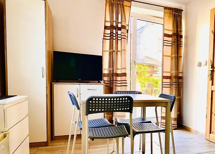 Alda-pokoje Goscinne Nad Morzem *