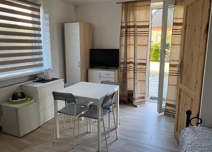 Homestay Alda-pokoje Goscinne Nad Morzem Dziwnow
