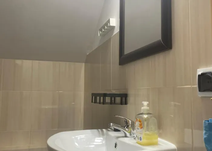 Alda-pokoje Goscinne Nad Morzem בית אירוח